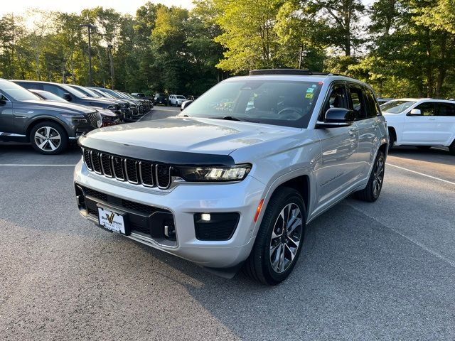 2022 Jeep Grand Cherokee Overland