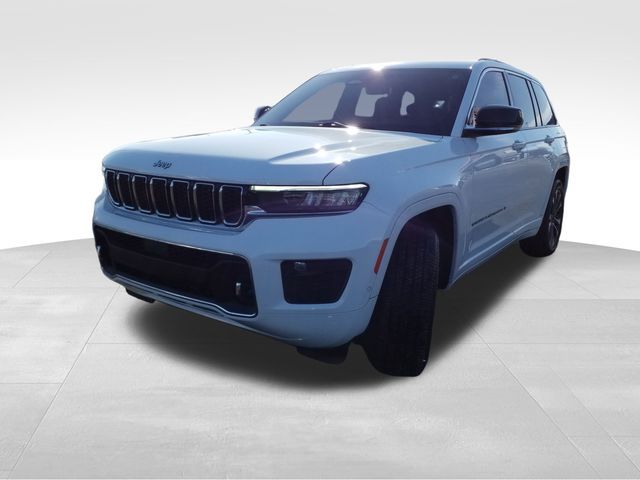 2022 Jeep Grand Cherokee Overland