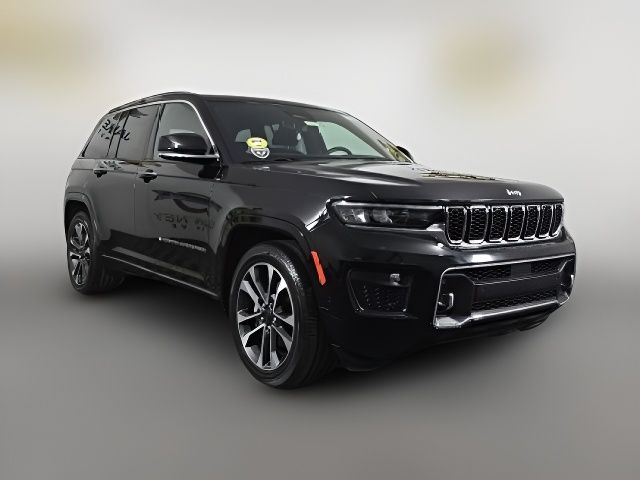 2022 Jeep Grand Cherokee Overland