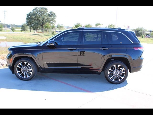 2022 Jeep Grand Cherokee Overland