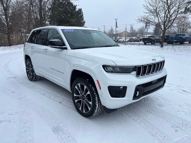 2022 Jeep Grand Cherokee Overland