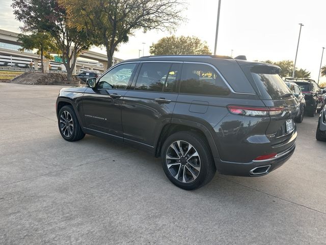 2022 Jeep Grand Cherokee Overland