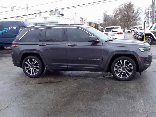 2022 Jeep Grand Cherokee Overland