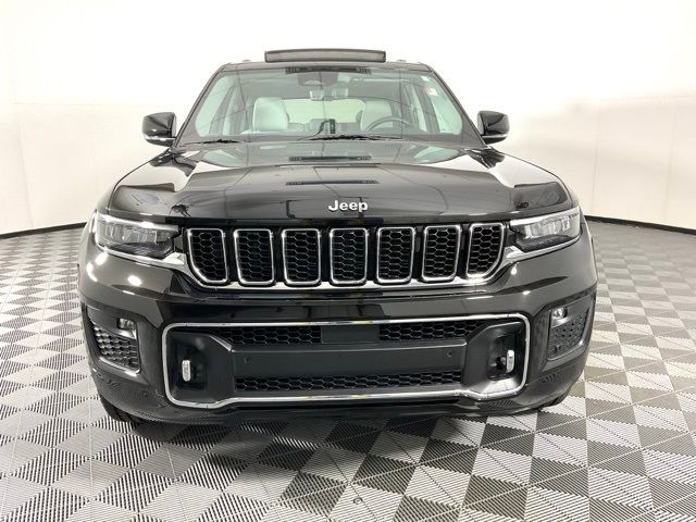 2022 Jeep Grand Cherokee Overland