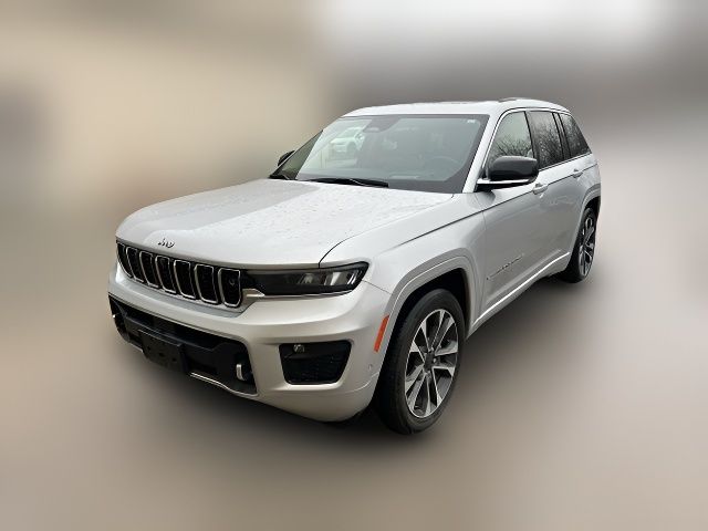 2022 Jeep Grand Cherokee Overland