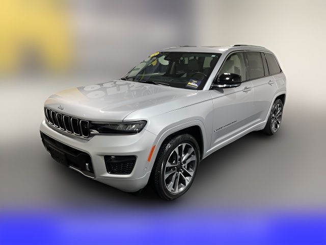 2022 Jeep Grand Cherokee Overland