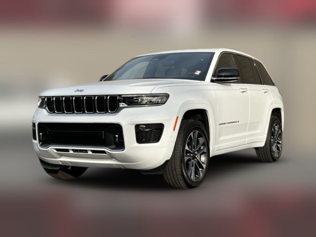 2022 Jeep Grand Cherokee Overland