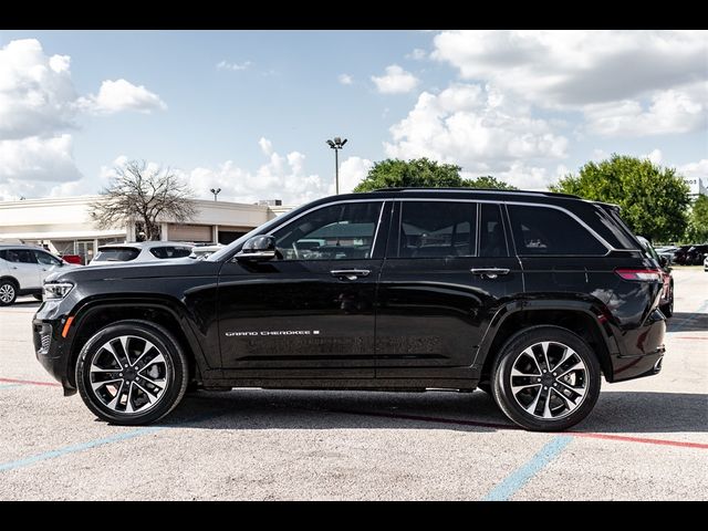 2022 Jeep Grand Cherokee Overland