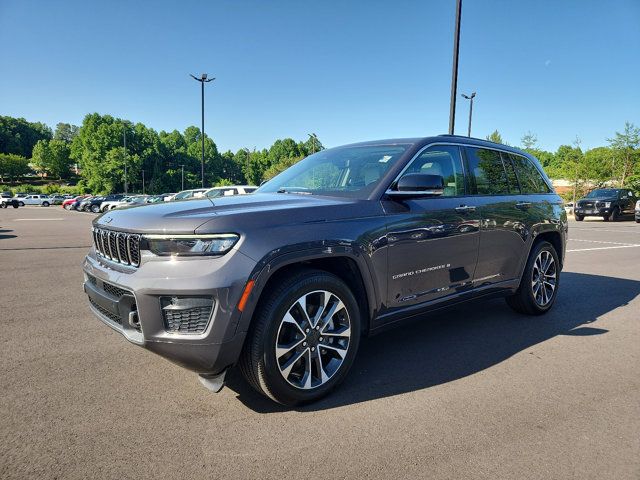 2022 Jeep Grand Cherokee Overland