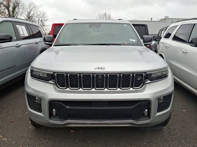 2022 Jeep Grand Cherokee Overland