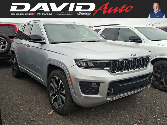 2022 Jeep Grand Cherokee Overland