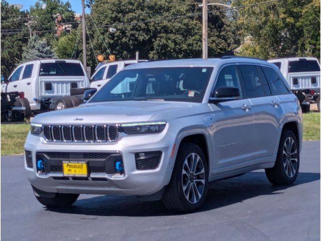 2022 Jeep Grand Cherokee 4xe Overland