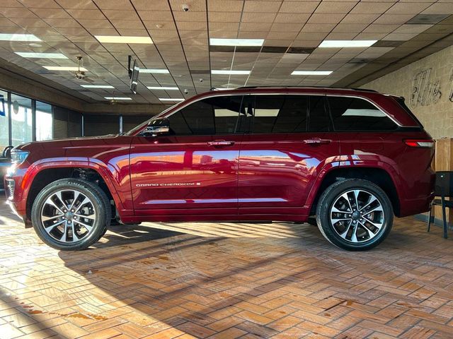 2022 Jeep Grand Cherokee Overland