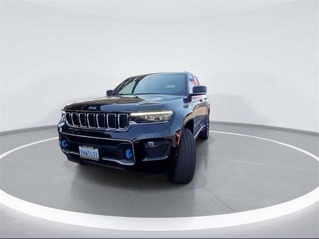 2022 Jeep Grand Cherokee 4xe Overland