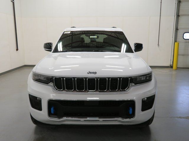 2022 Jeep Grand Cherokee 4xe Overland