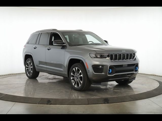 2022 Jeep Grand Cherokee 4xe Overland