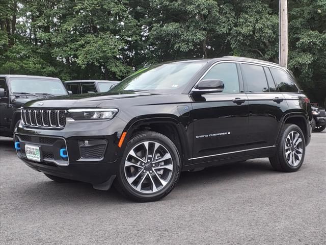 2022 Jeep Grand Cherokee 4xe Overland