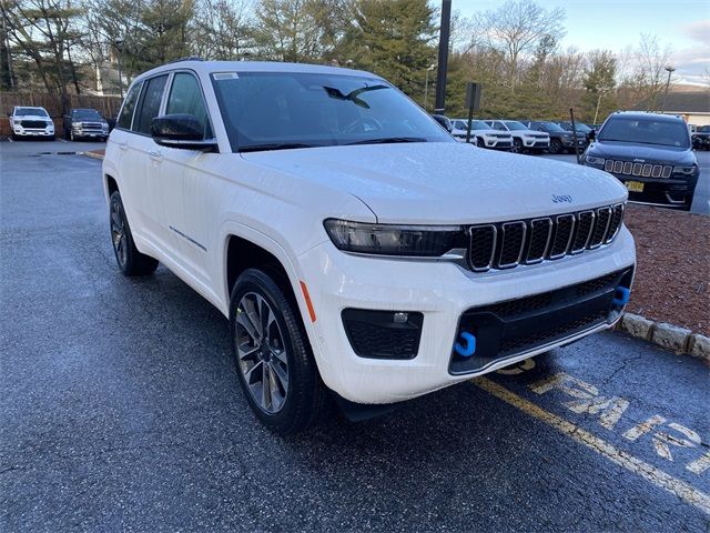 2022 Jeep Grand Cherokee 4xe Overland