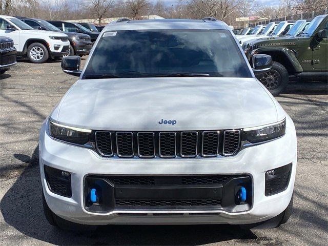 2022 Jeep Grand Cherokee 4xe Overland