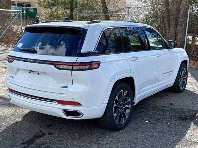 2022 Jeep Grand Cherokee 4xe Overland