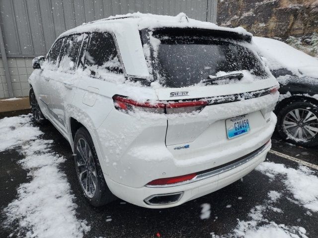 2022 Jeep Grand Cherokee 4xe Overland