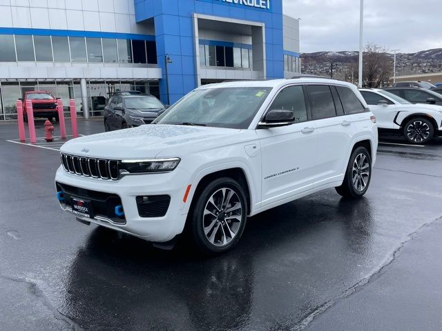 2022 Jeep Grand Cherokee 4xe Overland