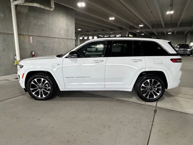 2022 Jeep Grand Cherokee 4xe Overland