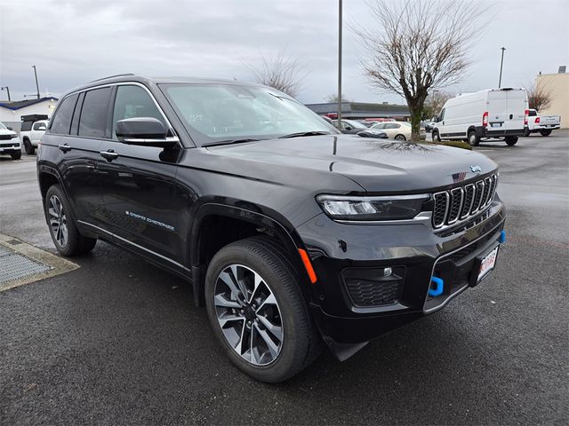 2022 Jeep Grand Cherokee 4xe Overland