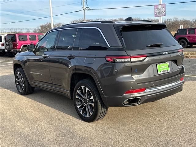 2022 Jeep Grand Cherokee 4xe Overland