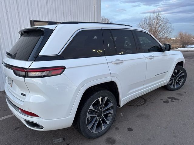 2022 Jeep Grand Cherokee 4xe Overland