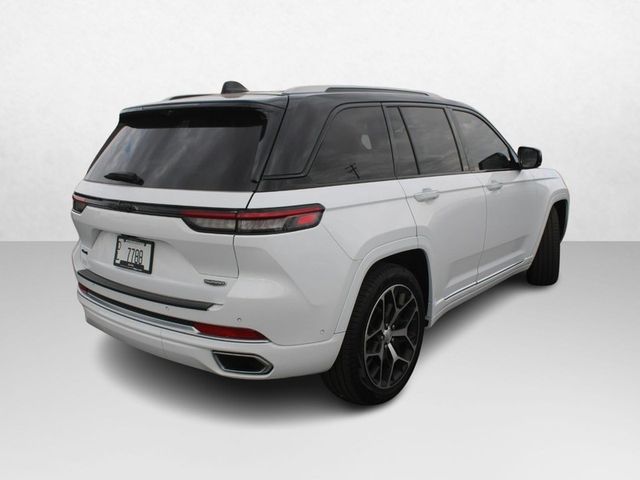 2022 Jeep Grand Cherokee Summit Reserve