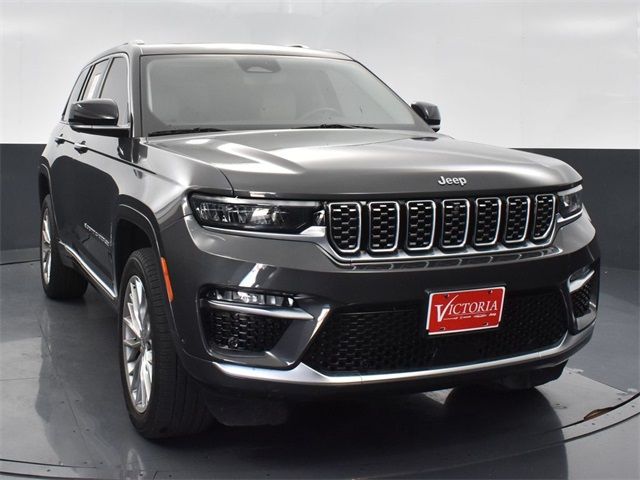 2022 Jeep Grand Cherokee Summit