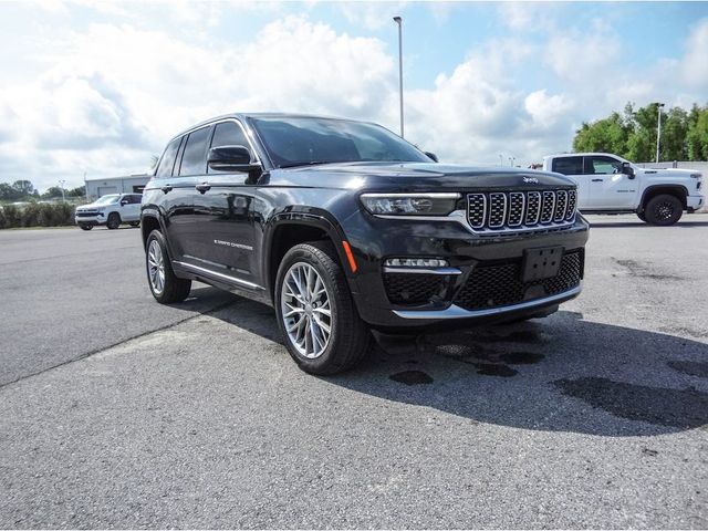 2022 Jeep Grand Cherokee Summit