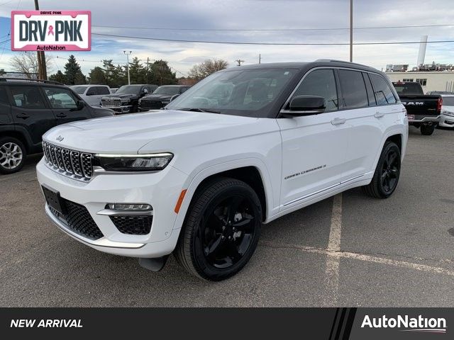 2022 Jeep Grand Cherokee Summit