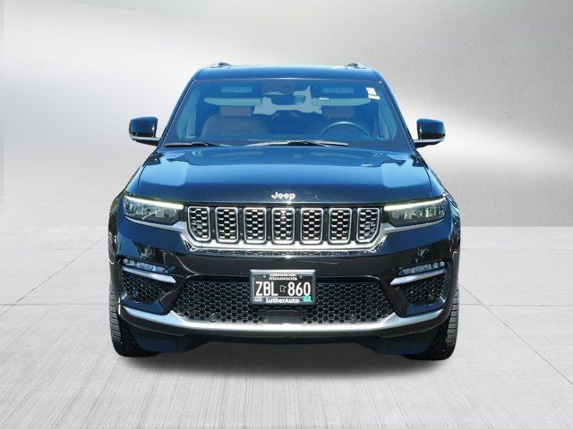 2022 Jeep Grand Cherokee Summit