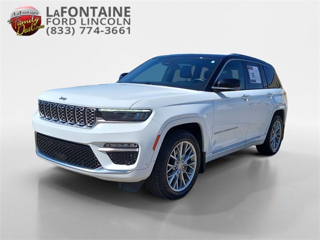 2022 Jeep Grand Cherokee Summit