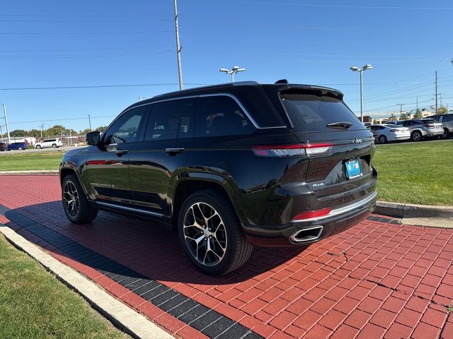 2022 Jeep Grand Cherokee Summit Reserve