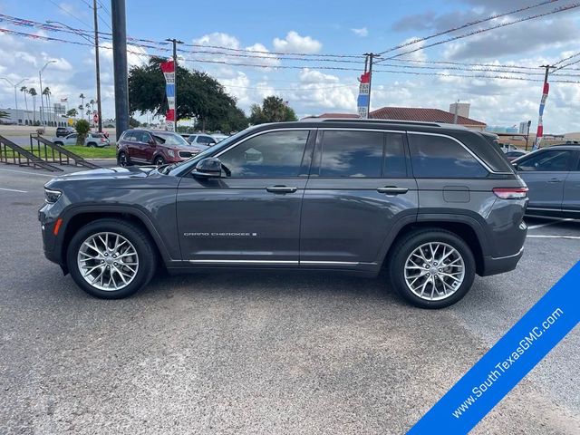 2022 Jeep Grand Cherokee Summit