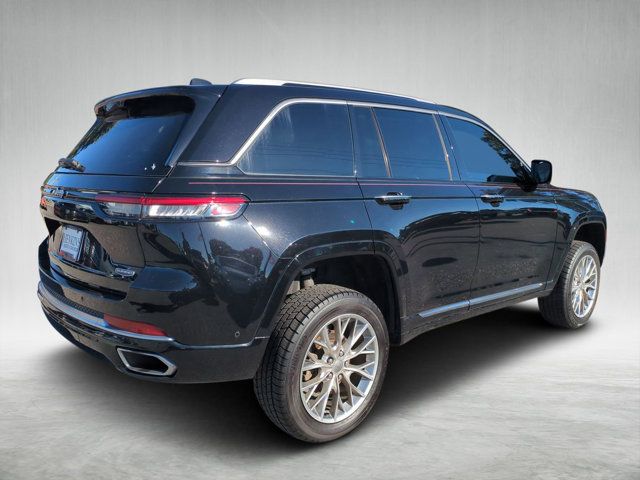 2022 Jeep Grand Cherokee Summit