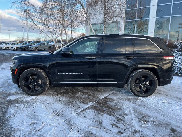 2022 Jeep Grand Cherokee Summit Reserve