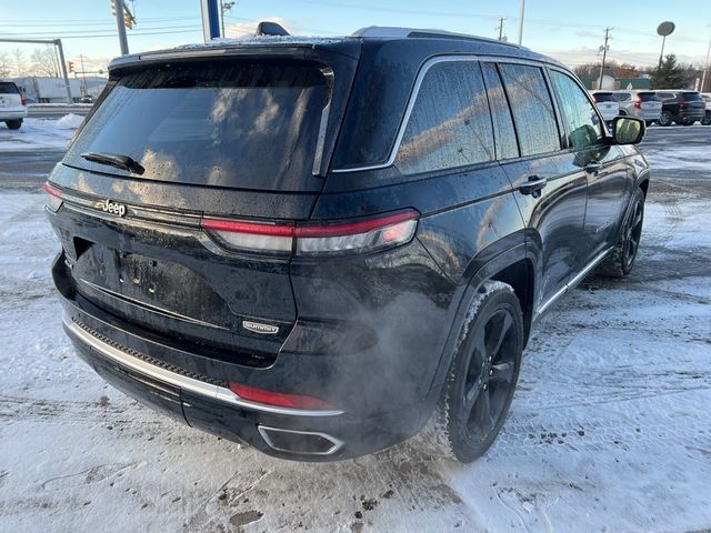 2022 Jeep Grand Cherokee Summit Reserve