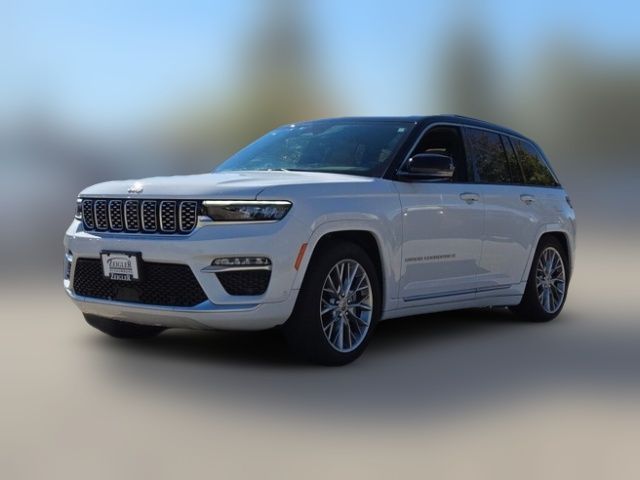 2022 Jeep Grand Cherokee Summit