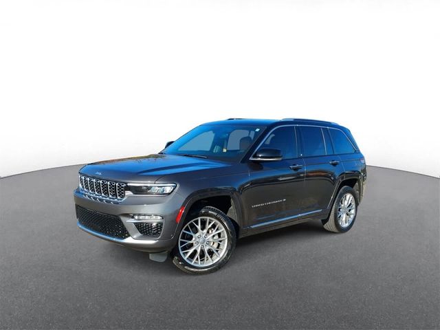 2022 Jeep Grand Cherokee Summit