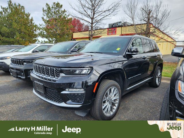 2022 Jeep Grand Cherokee Summit