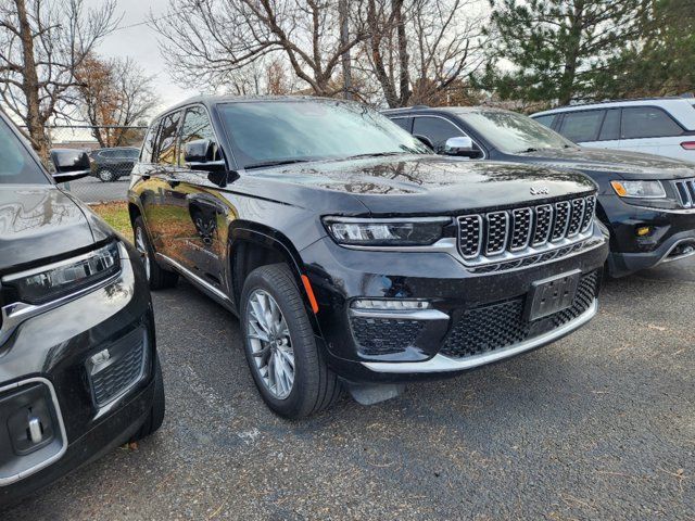 2022 Jeep Grand Cherokee Summit