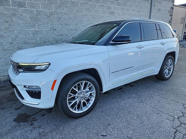 2022 Jeep Grand Cherokee Summit