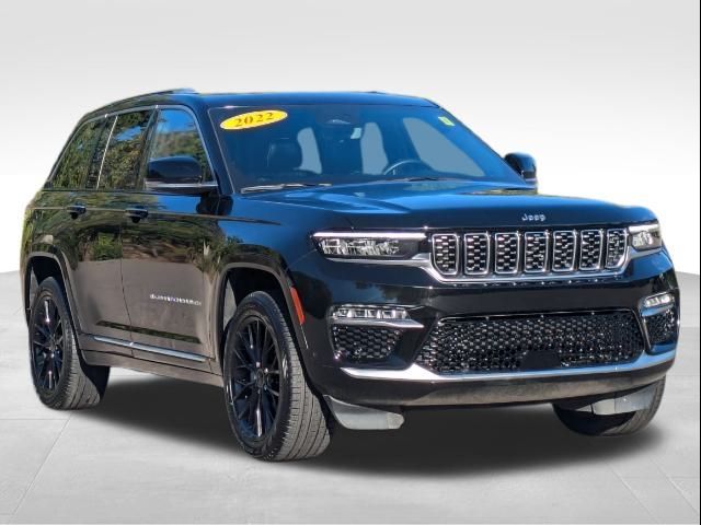 2022 Jeep Grand Cherokee Summit