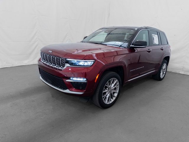 2022 Jeep Grand Cherokee Summit