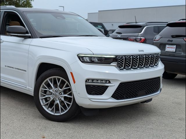 2022 Jeep Grand Cherokee Summit