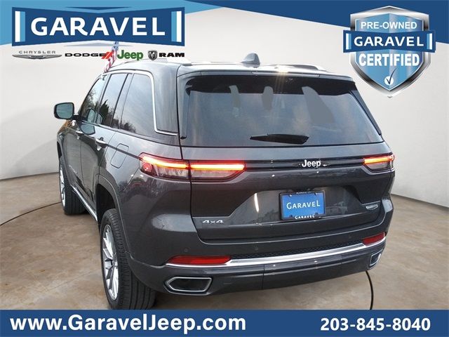 2022 Jeep Grand Cherokee Summit